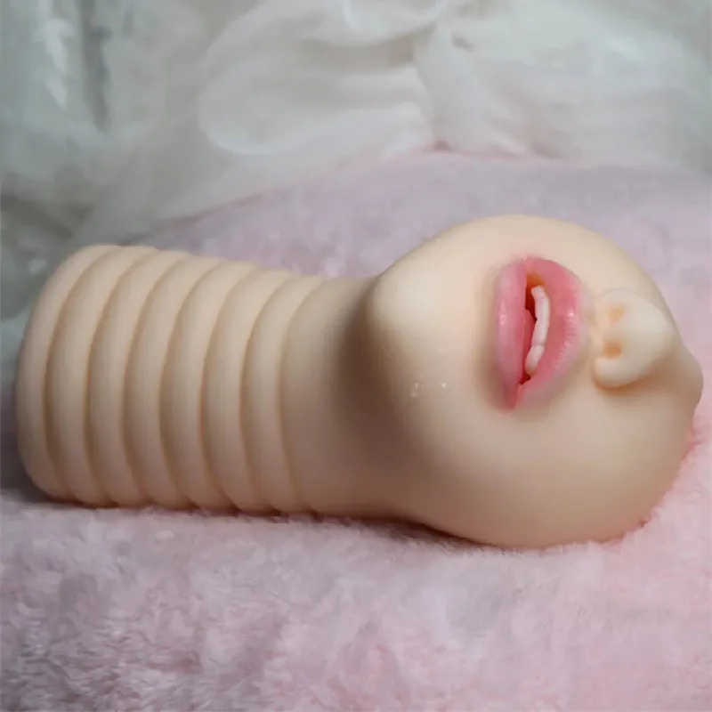 Realistic Flesh Mouth Sex Toy